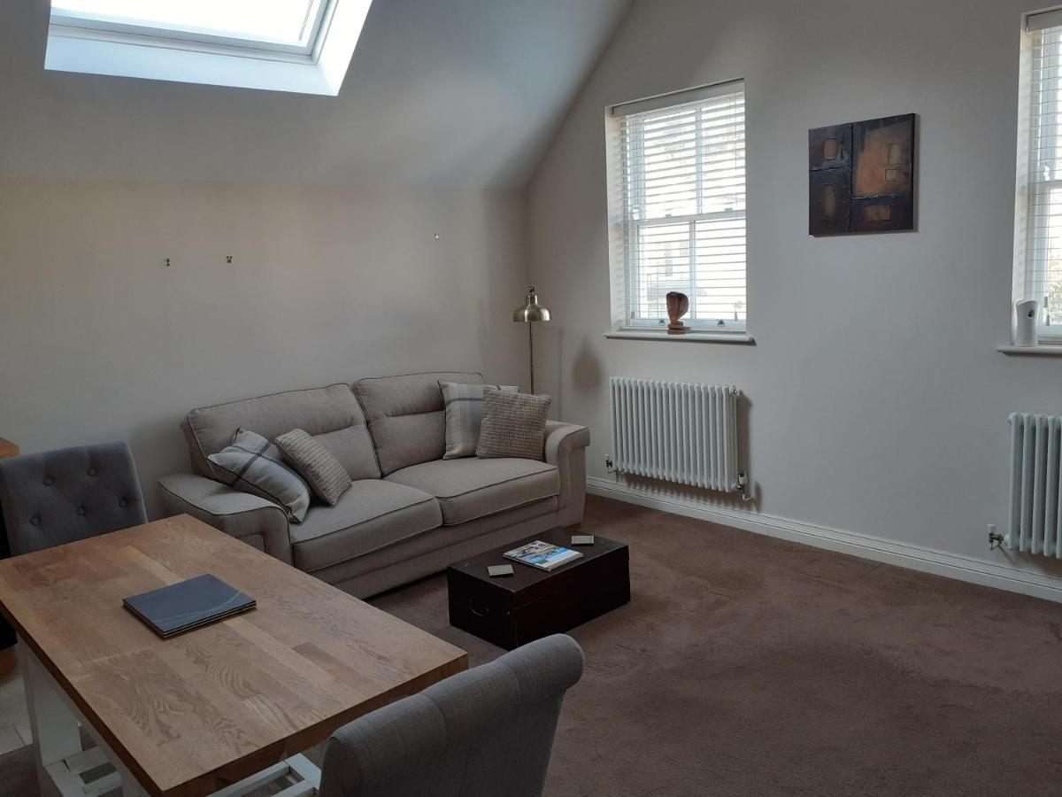 Modern 2Nd Floor 1 Bed Apartment In The Heart Of Llandudno Exterior foto